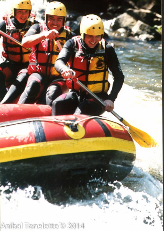 rafting2.jpg